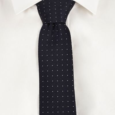 Navy spot dogtooth double faced tie
